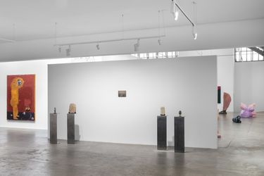 Exhibition view: Group Exhibition, Esfíngico Frontal, Mendes Wood DM, São Paulo (11 February–3 March 2023). Courtesy Mendes Wood DM.