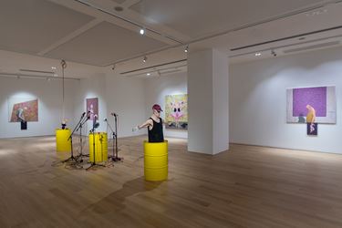 Exhibition view: Michael Kvium, Art Me, Tang Contemporary Art, Hong Kong (30 September–17 November 2018). Courtesy Tang Contemporary Art.