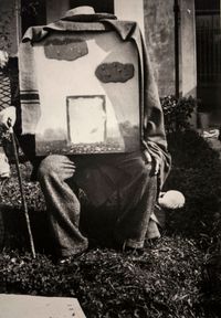 Variante de la photographie connue souds les titre “Dieu, le huitiéme jour” Bruxelles, Rue Esseghem, 1937. by René Magritte contemporary artwork photography