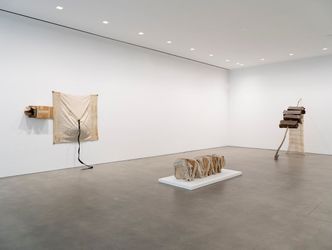 Exhibition view: Robert Rauschenberg: Venetians and Early Egyptians , 1972 - 1974, West 24th Street, Gladstone Gallery, New York (4 May–18 June 2022). © Robert Rauschenberg Foundation. Courtesy the foundation and Gladstone Gallery.