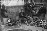 Brush dealer. Shanghai, September 1949 by Henri Cartier-Bresson contemporary artwork photography