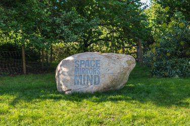 Exhibition view: John Giorno, PACE MIRRORS MIND, Frieze Sculpture Park, London (14 September–13 November 2022). Courtesy Almine Rech Gallery.