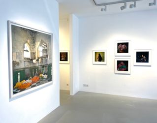 Exhibition view:  Denis Dailleux, Le pouvoir des fleurs, Galerie—Peter—Sillem. Frankfurt (5 March–9 April 2022). Courtesy Galerie—Peter—Sillem.