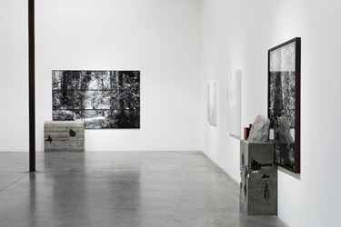 Alex Hartley, After You Left, 2016, Exhibition view at Victoria Miro, Wharf Road, London. Courtesy the Artist and Victoria Miro: Thierry Bal. © Alex Hartley.