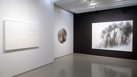 Exhibition view: Group Exhibition, Winter Group Show, Sundaram Tagore Gallery, Chelsea, New York (9 January–8 February 2020). Courtesy Sundaram Tagore Gallery.