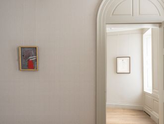 Exhibition view: David Hockney, Family and Friends, Offer Waterman, London (4 June–7 July 2021). Courtesy Offer Waterman.