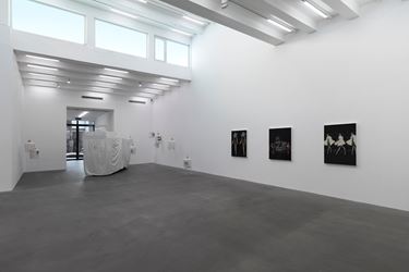 Exhibition view: Tobias Kaspar, Horn of Plenty, Galerie Urs Meile, Beijing (2 November–5 January 2020). Courtesy Galerie Urs Meile, Beijing-Lucerne.