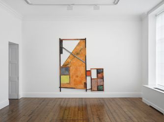 Exhibition view: Craig Kauffman, Constructed Paintings 1973–1976, Sprüth Magers, London (14 April—20 May 2023). Courtesy Sprüth Magers. Photo: Ben Westoby.