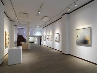 Exhibition view: Group exhibition, Abstract Nature: Works by Zóbel with Miró, Tàpies and Hernández Pijuan, Galeria Mayoral, Barcelona (2 September–23 November 2021). Courtesy Galeria Mayoral.