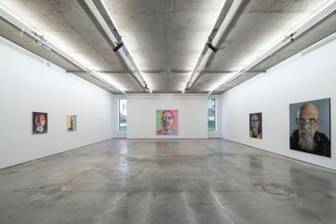 Exhibition view:  Chuck Close, INFINITE, Gary Tatintsian Gallery, Moscow (18 June–25 September 2021). Courtesy Gary Tatintsian Gallery.