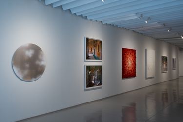 Exhibition view: Group Exhibition, Illuminations and Phenomena, Sundaram Tagore Gallery, Chelsea, New York (14 January–27 February 2021). Courtesy Sundaram Tagore Gallery.