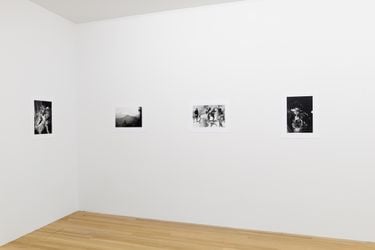 Exhibition view: Michael Oppitz, Singers of Ten Thousand Lines, Galerie Buchholz, New York (27 January–25 February 2023). Courtesy Galerie Buchholz.