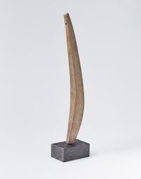 Stèle by Yves Dana contemporary artwork sculpture