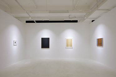 Exhibition view: Robert Motherwell, Robert Motherwell’s “Open Paintings” and Related Collages, Pearl Lam Galleries H Queen's, Hong Kong (9 January–6 March, 2019). Courtesy Pearl Lam Galleries.