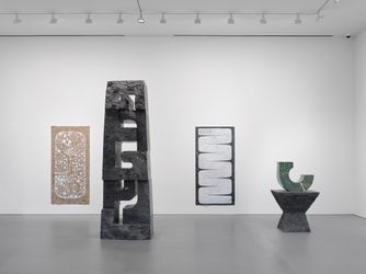 Exhibition view: Pedro Reyes, Lisson Gallery, Los Angeles (24 June–9 September 2023). Courtesy Lisson Gallery.