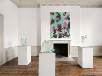 Exhibition view: Ritsue Mishima and Alessandro Twombly, Confluence, Tristan Hoare Gallery, London (29 September–28 October 2022). Courtesy Tristan Hoare Gallery.