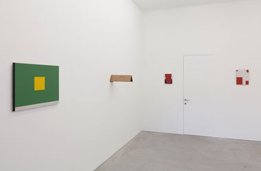 Exhibition view: Mario De Brabandere, I AM GOOD AT NOT THINKING, Kristof De Clercq gallery, Ghent (3 September–22 October 2017). Courtesy Kristof De Clercq gallery.