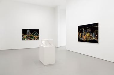 Exhibition view: Yutaka Sone, Day and Night, David Zwirner, New York (14 January–20 February 2016). Courtesy David Zwirner, New York/London.
