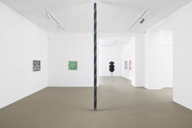 Exhibition view: Haegue Yang, Mesmerizing Mesh – Paper Leap and Resonating Habitat, Galerie Chantal Crousel, Paris (18 October–3 December 2022). Courtesy Galerie Chantal Crousel.