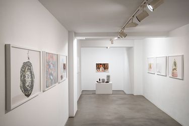 Exhibition view: Ishola Akpo, L'essentiel est invisible pour les yeux, Sabrina Amrani, Madrid (16 November 2022–14 January 2023). Courtesy Sabrina Amrani.