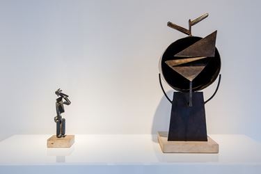Exhibition view: Group Exhibition, From Surface to Space: 100 Years of  Sculpture, Relief and Collage, Galerie Gmurzynska, Zürich (9 October 2017–31 March 2018). Courtesy the artists and Galerie Gmurzynska.