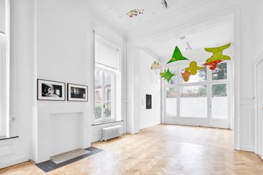 Exhibition view: Joan Jonas, Inscribed in the Air, Gladstone Gallery, Brussels, (29 January–12 March 2022). Photo: Philip Poppek.