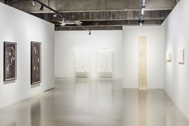 Exhibition view: Koh San Keum, Infinite Tolerance, Gallery Baton, Seoul (30 August–2 October 2019). Courtesy Gallery Baton. Photo: Jeon Byung Cheol