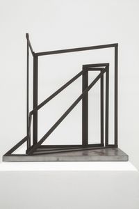 L'ombra di una porta by Giuseppe Uncini contemporary artwork sculpture