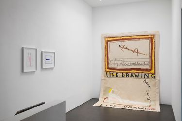 Exhibition view: Rose Wylie, Stack and Dangle, Jarilager Gallery, Cologne (6 April–26 May 2024). Courtesy Jarilager Gallery, Cologne/London/Seoul.