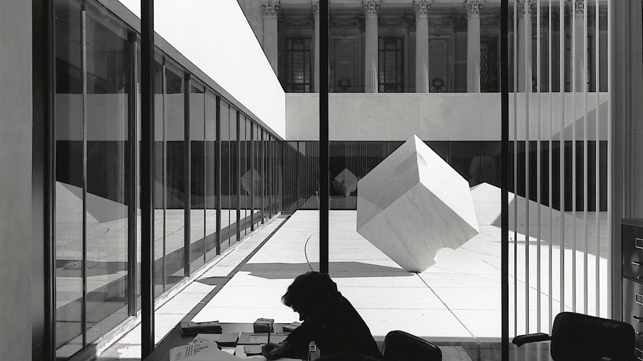 The Life of Isamu Noguchi: Journey without Borders: Duus