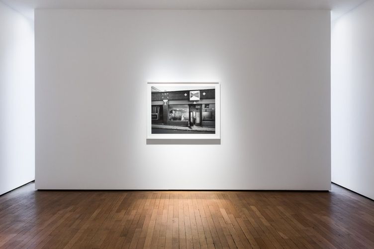 gregory-crewdson-eveningside-at-templon-28-grenier-saint-lazare
