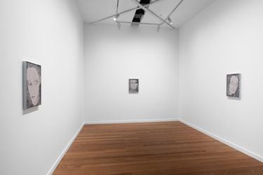 Exhibition view: David Noonan, MASKEN, Roslyn Oxley9 Gallery, Sydney (21 July - 19 August 2023⁠). Photo: David Suyasa. 