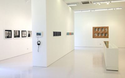 Exhibition view: Gen JIanyi, The Artist Researcher, ShangArt, Singapore (18 January–28 February 2013). Courtesy ShanghArt.