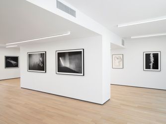 Exhibition view: Anthony McCall, New Solid Light Works and Early Drawings, Sean Kelly, Los Angeles (13 July–25 August 2023). Courtesy Sean Kelly. Photo: Brica Wilcox.