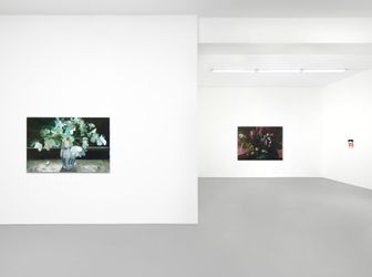 Exhibition view: Clare Woods, Silent Sprint, Buchmann Galerie, Berlin (3 November–22 December 2023). Courtesy Buchmann Galerie.