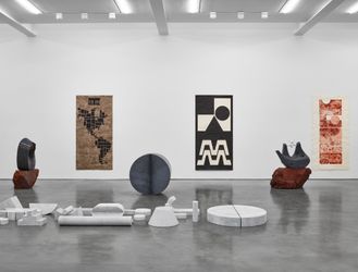 Exhibition view: Pedro Reyes, Tlali, Lisson Gallery, New York (6 May–18 June 2021). © Pedro Reyes. Courtesy Lisson Gallery.