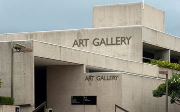 The Queensland Art Gallery | Gallery of Modern Art (QAGOMA)