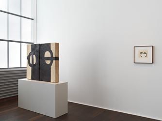 Exhibition view: Eduardo Chillida, Hauser & Wirth, Zürich (17 January–2 March 2019). © Zabalaga-Leku. ARS, New York / VEGAP, Madrid, 2018. Courtesy the Estate of Eduardo Chillida and Hauser & Wirth.