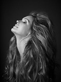 Elle Macpherson by Andy Gotts contemporary artwork photography, print