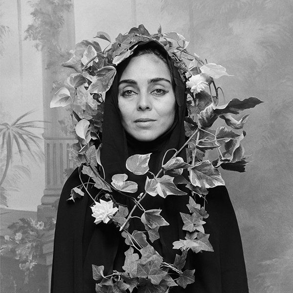Shirin Neshat Biography, Artworks & Exhibitions | Ocula Artist
