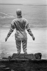 Taucher by Ute Mahler  Werner Mahler contemporary artwork photography