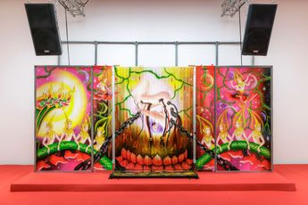 Tanat Teeradakorn contemporary artist