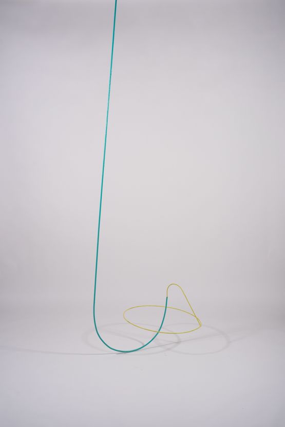 Hanging by Ramon Enrich contemporary artwork Sculpture