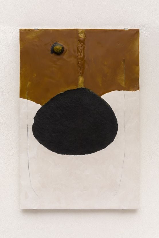 Plate 2 by Paloma Bosque contemporary artwork Sculpture