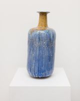 Untitled Crystal by Olive Diamond contemporary artwork sculpture