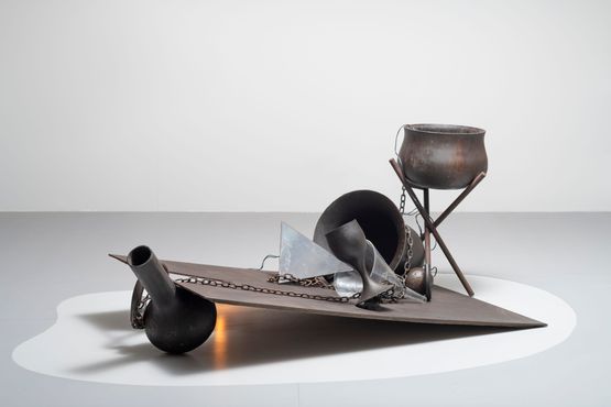 Sem titulo by Tunga contemporary artwork Design