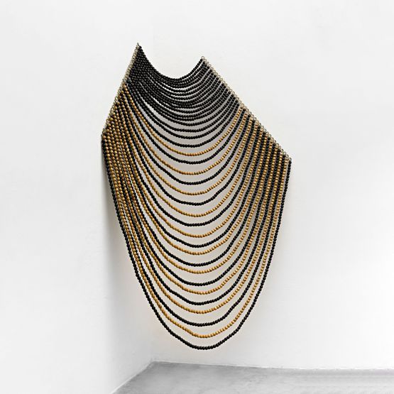Bisel III como arredondar quinas by Mano Penalva contemporary artwork Sculpture