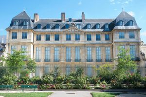 Musee Picasso contemporary art institution in Paris France
