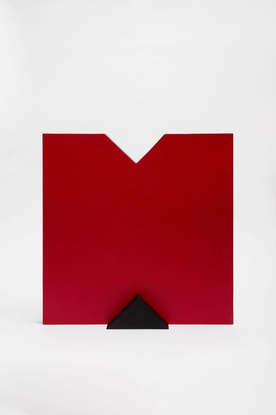 Livro do Tempo medio - vermelho e preto by Lygia Pape contemporary artwork Painting