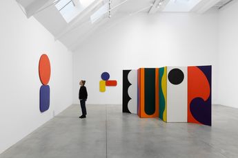 Contemporary art exhibition Leon Polk Smith Leon Polk Smith at Lisson Gallery Bell Street London United Kingdom